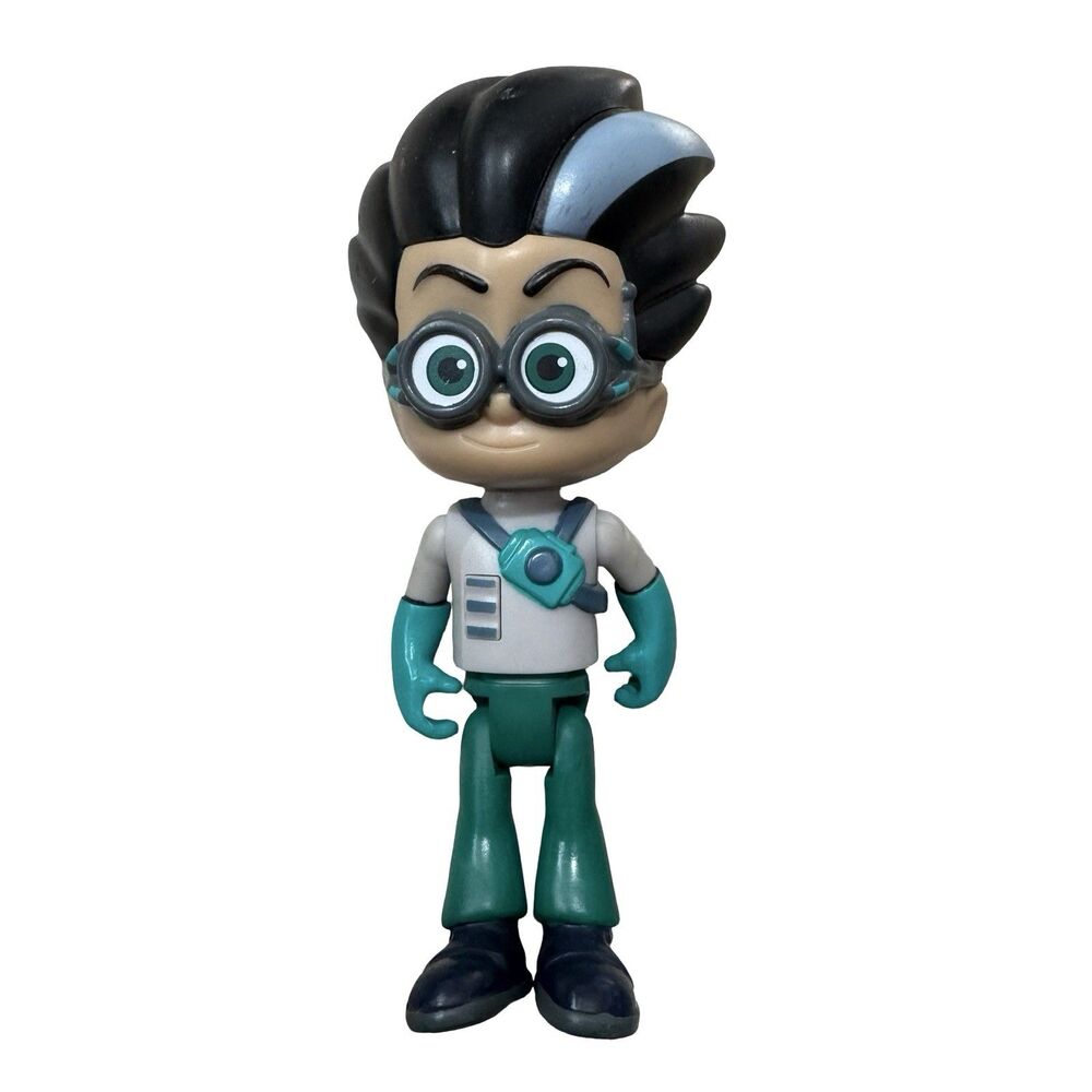 Disney's Just Play PJ Masks Romeo 3” Lab Figure Romeo Figure Nice Cpix